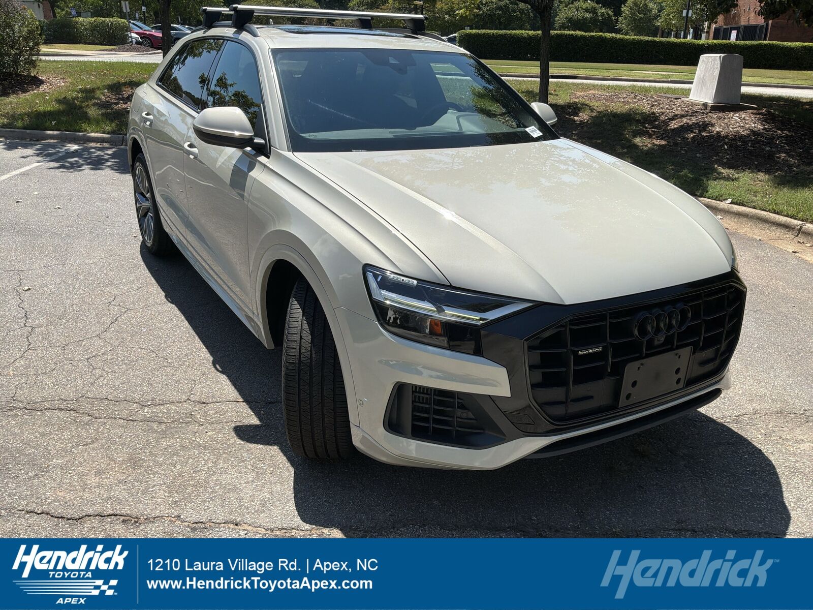 2022 AUDI Q8