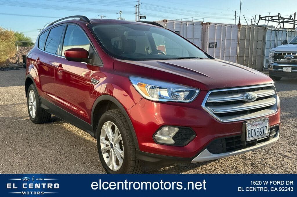 2018 FORD Escape