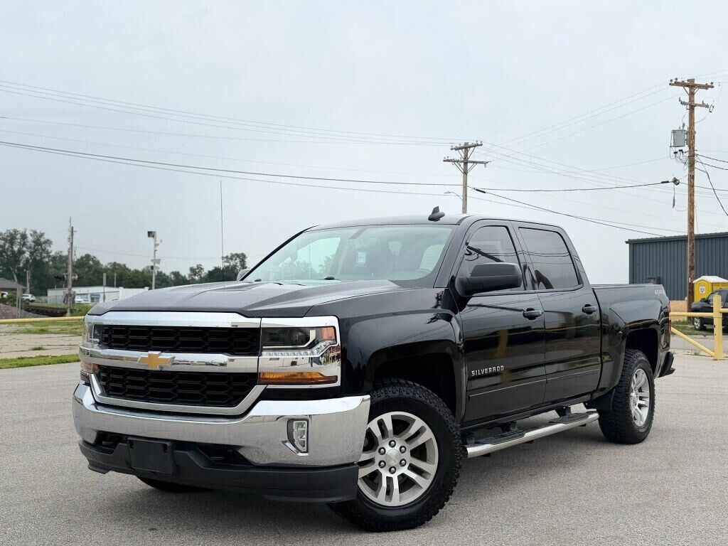 2017 CHEVROLET Silverado