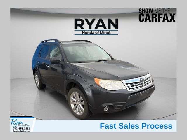 2011 SUBARU Forester
