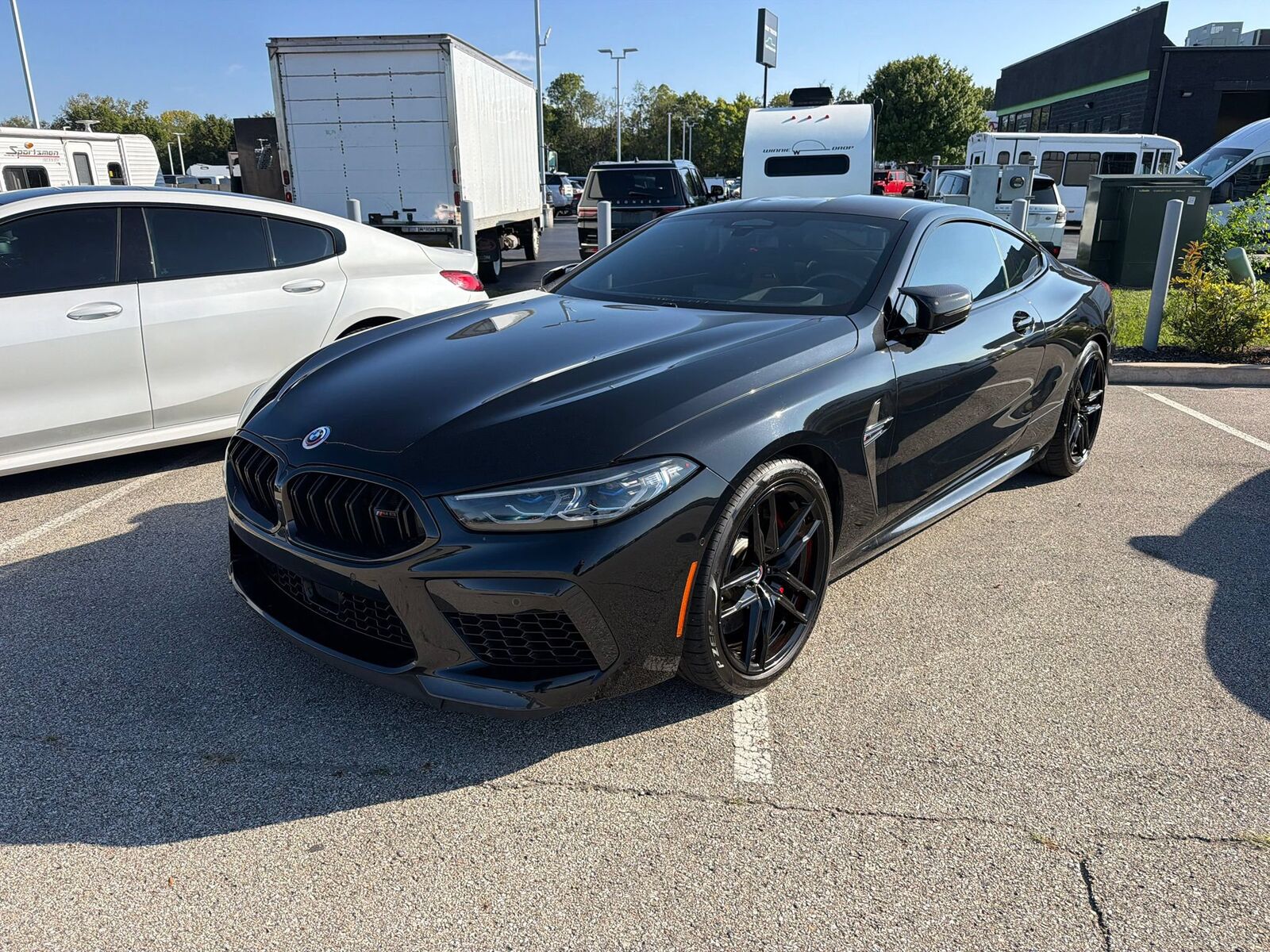 2023 BMW M8