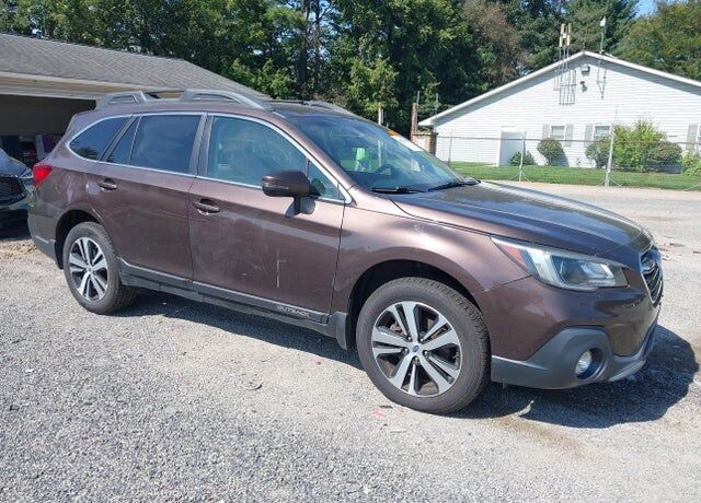 2019 SUBARU Outback