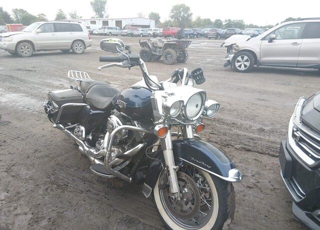 2013 HARLEY DAVIDSON FLHRC103 / Road King Classic 103