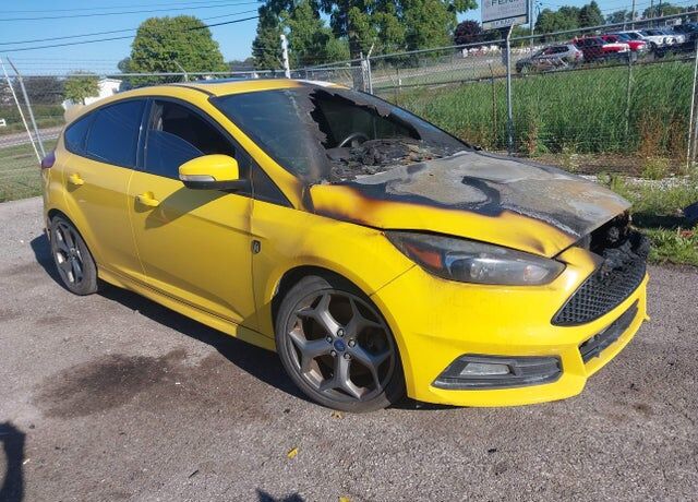 2017 FORD Focus