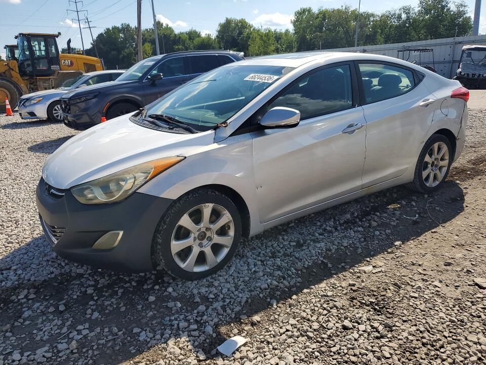 2012 HYUNDAI Elantra