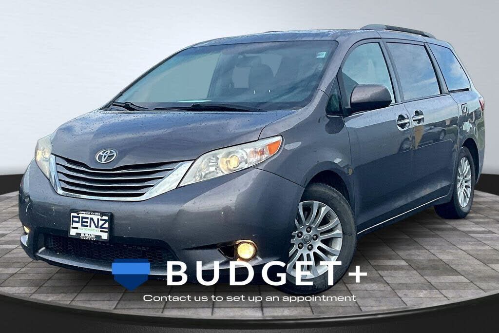 2015 TOYOTA Sienna