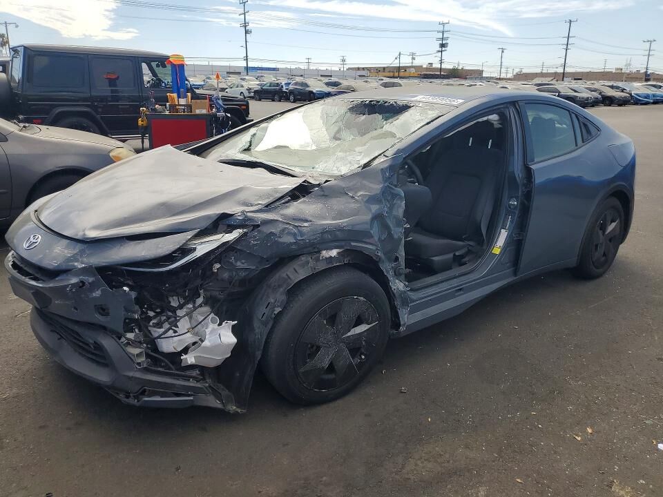 2024 TOYOTA PRIUS
