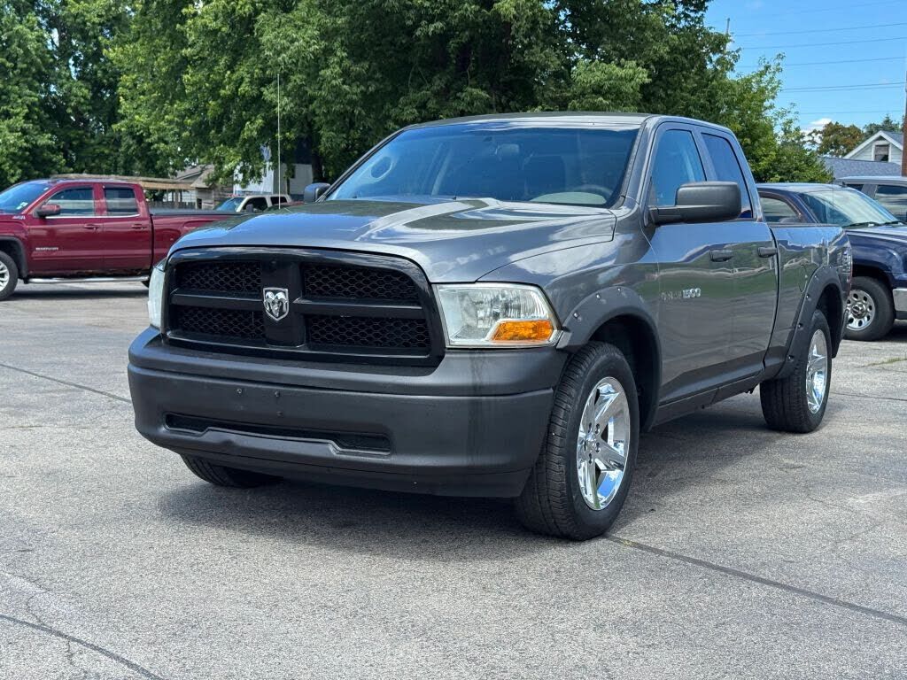 2012 DODGE Ram