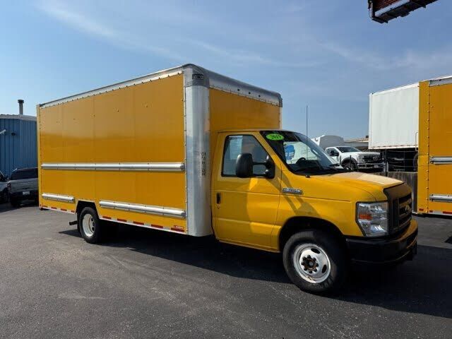 2019 FORD E-350