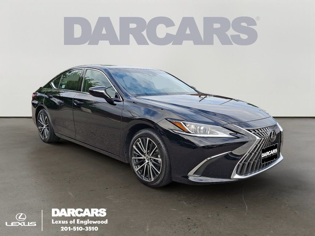 2024 LEXUS ES