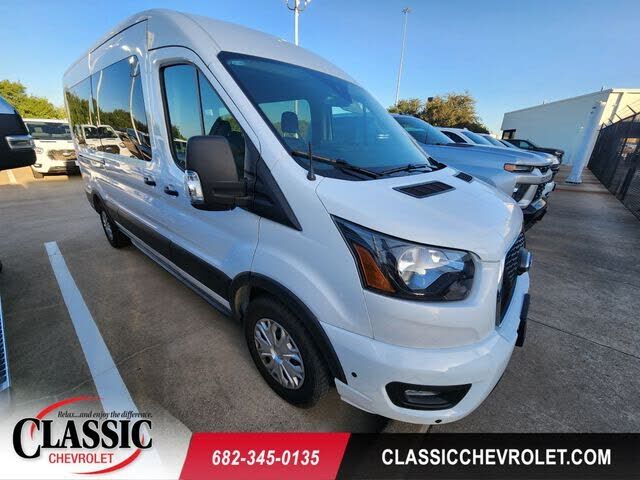 2025 FORD Transit