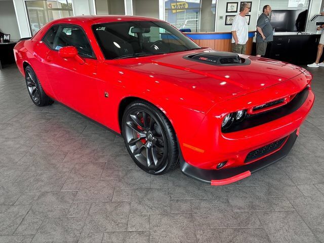 2021 DODGE Challenger
