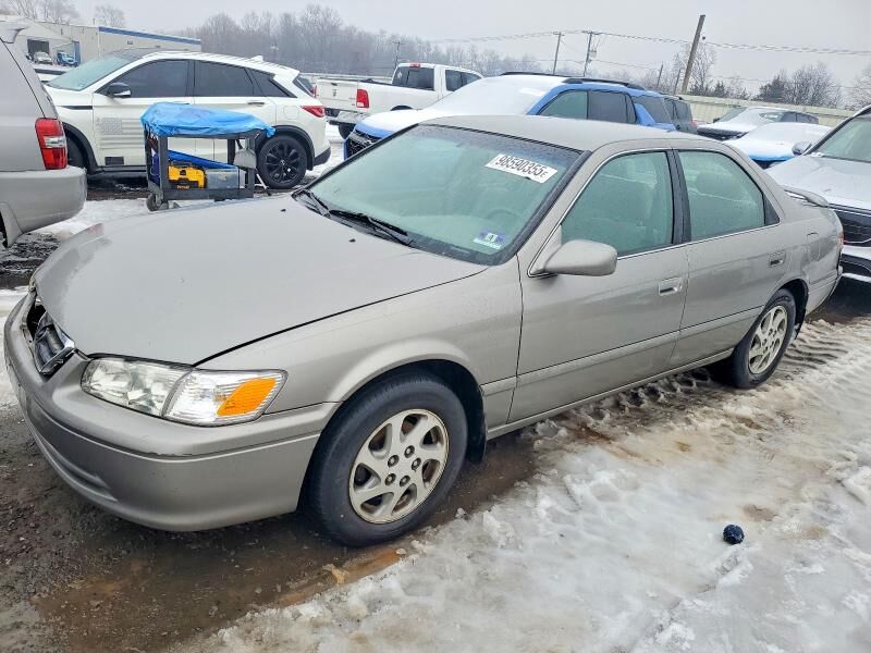 2000 TOYOTA Camry
