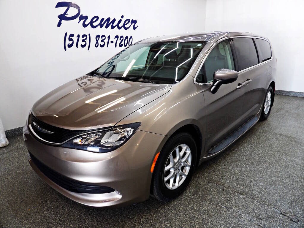 2017 CHRYSLER Pacifica