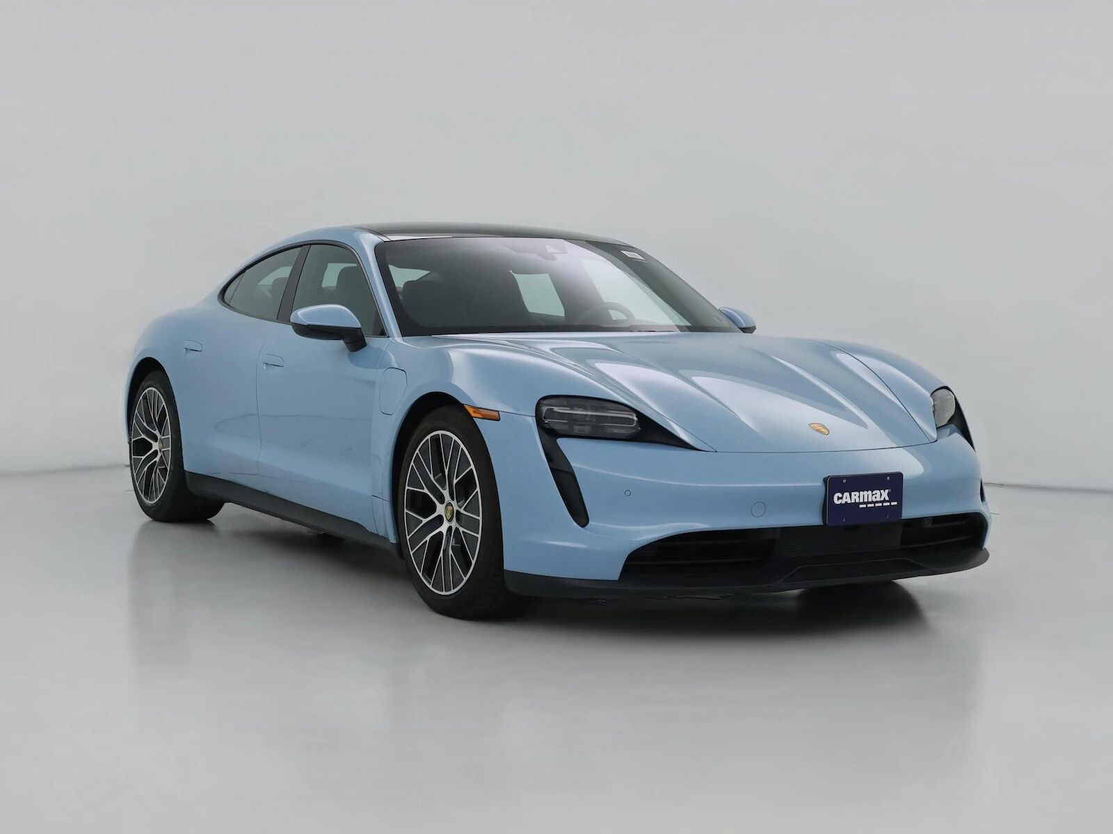 2022 PORSCHE Taycan