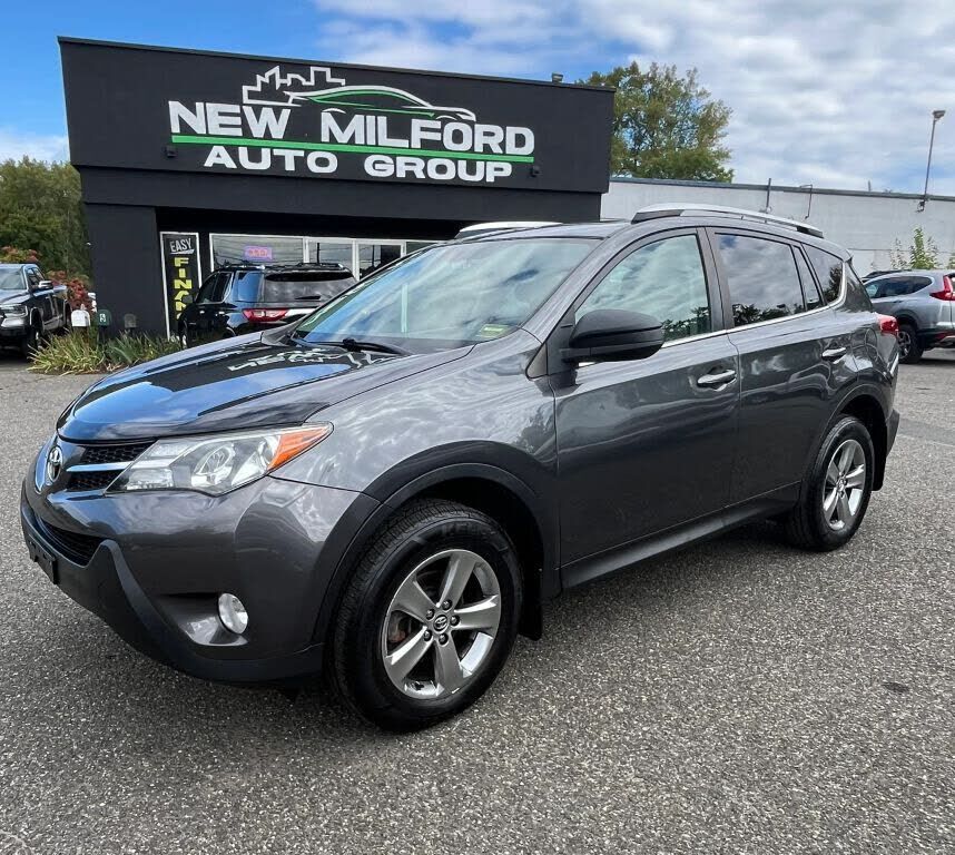 2015 TOYOTA RAV4