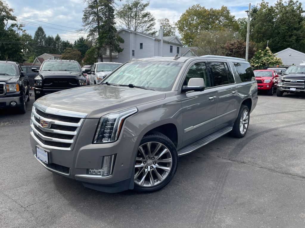 2018 CADILLAC Escalade ESV