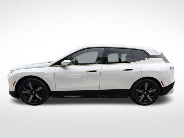 2023 BMW iX