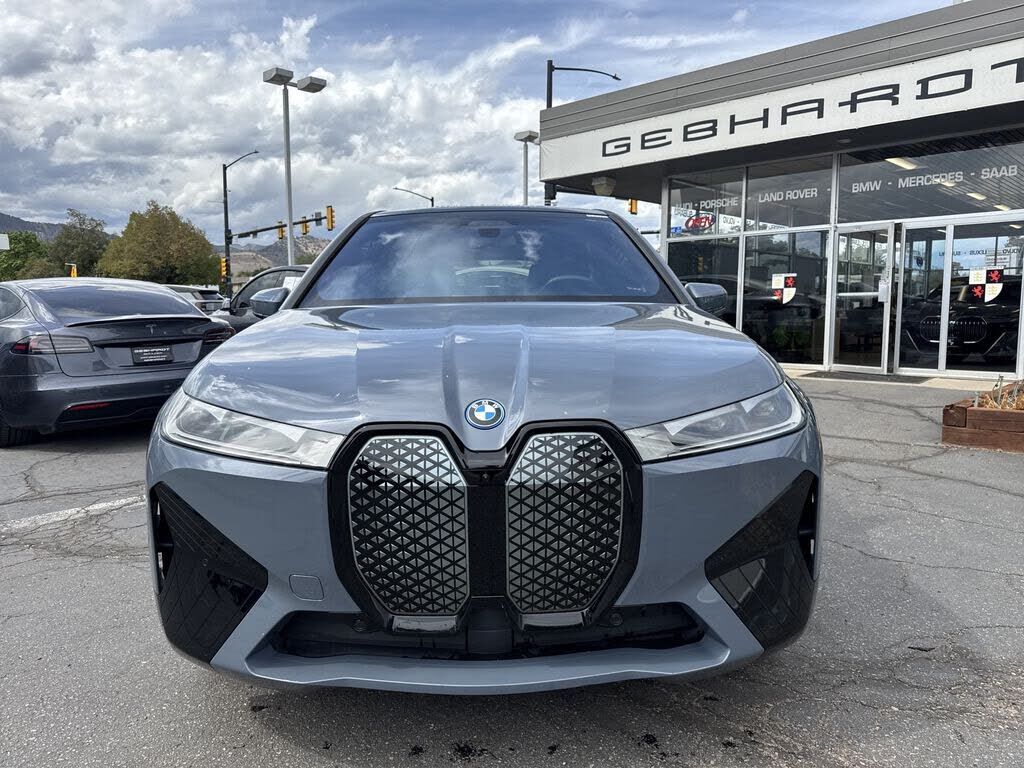 2024 BMW iX
