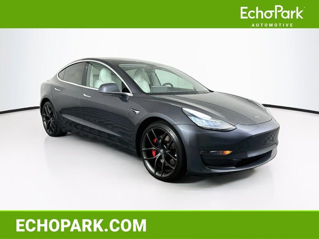 2018 TESLA Model 3