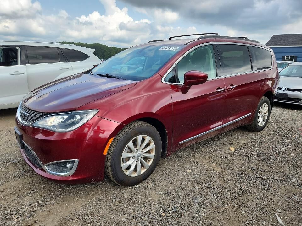 2017 CHRYSLER Pacifica