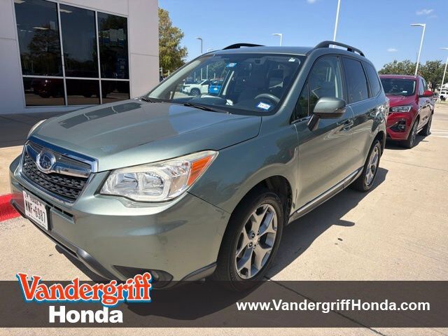 2016 SUBARU Forester