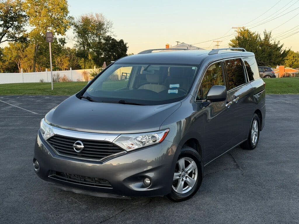 2017 NISSAN Quest