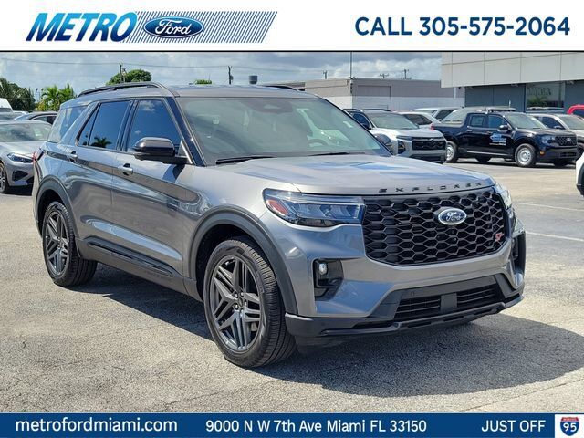 2025 FORD Explorer
