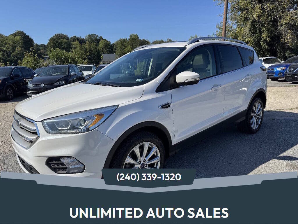 2017 FORD Escape