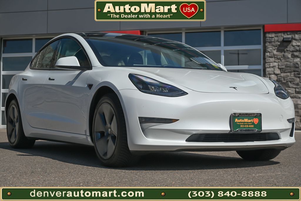 2023 TESLA Model 3