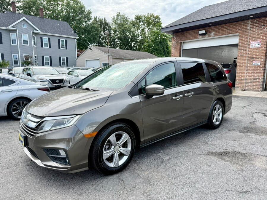 2018 HONDA Odyssey