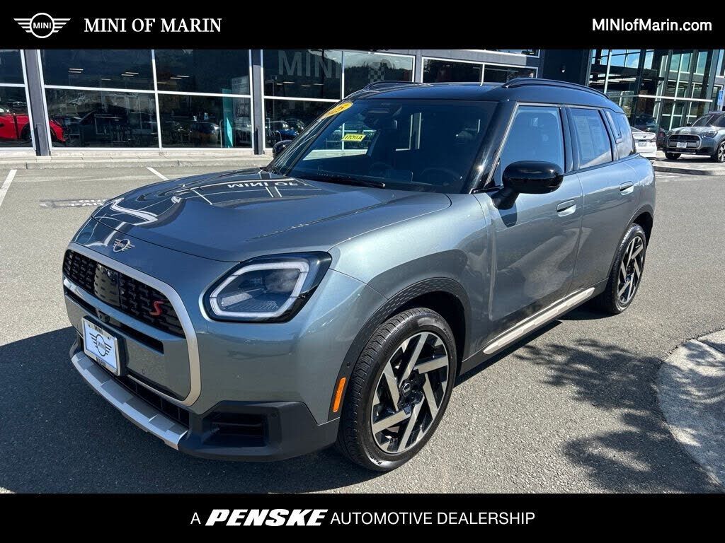 2025 MINI Countryman