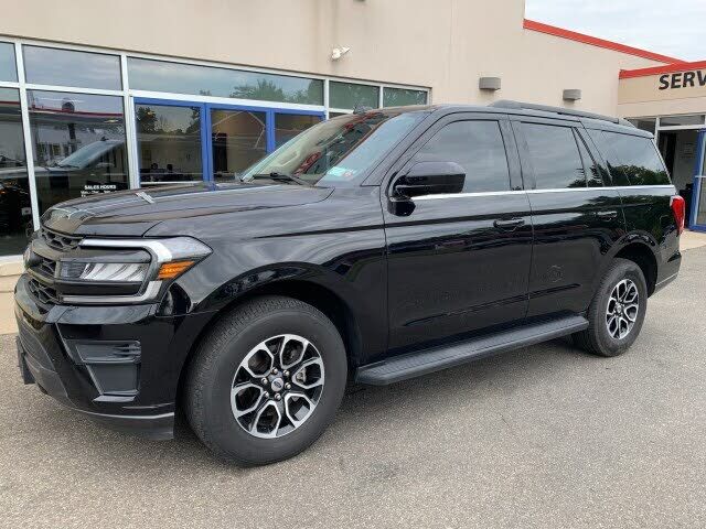 2022 FORD Expedition