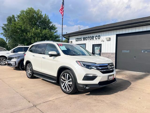 2017 HONDA Pilot