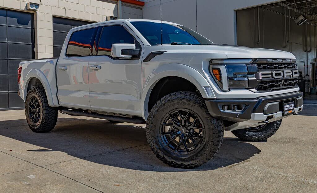 2025 FORD F-150