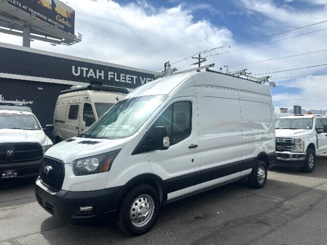 2023 FORD Transit