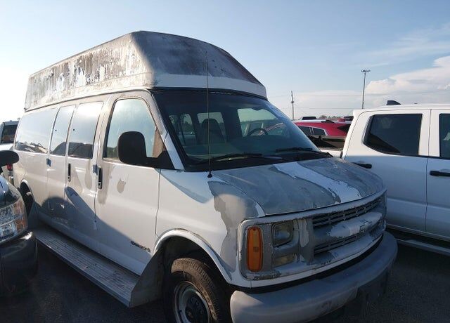 2002 CHEVROLET Express