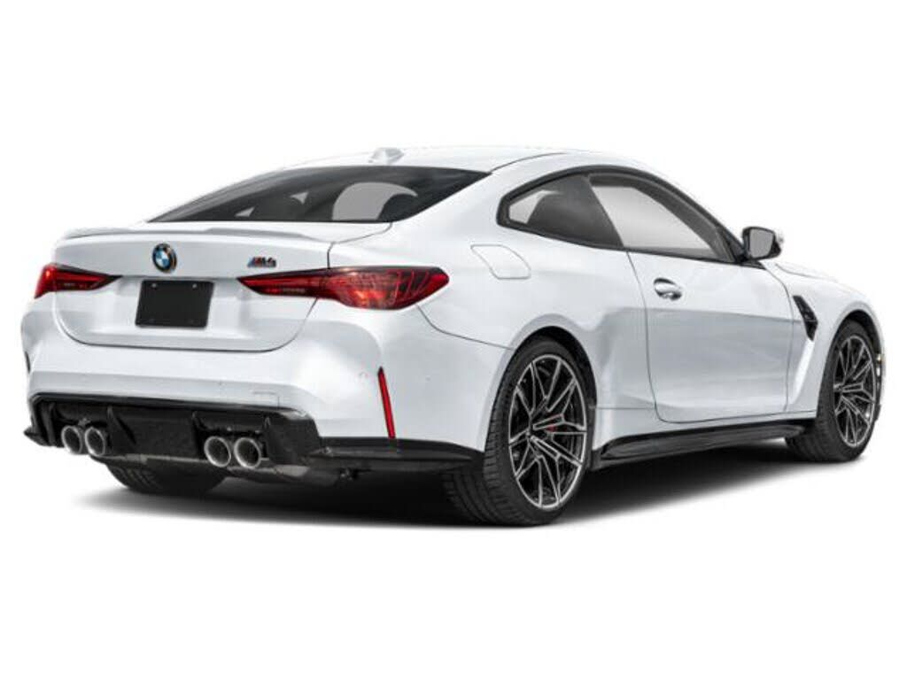 2025 BMW M4