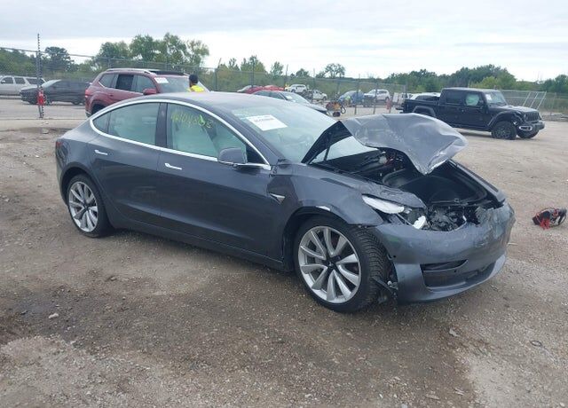 2018 TESLA Model 3