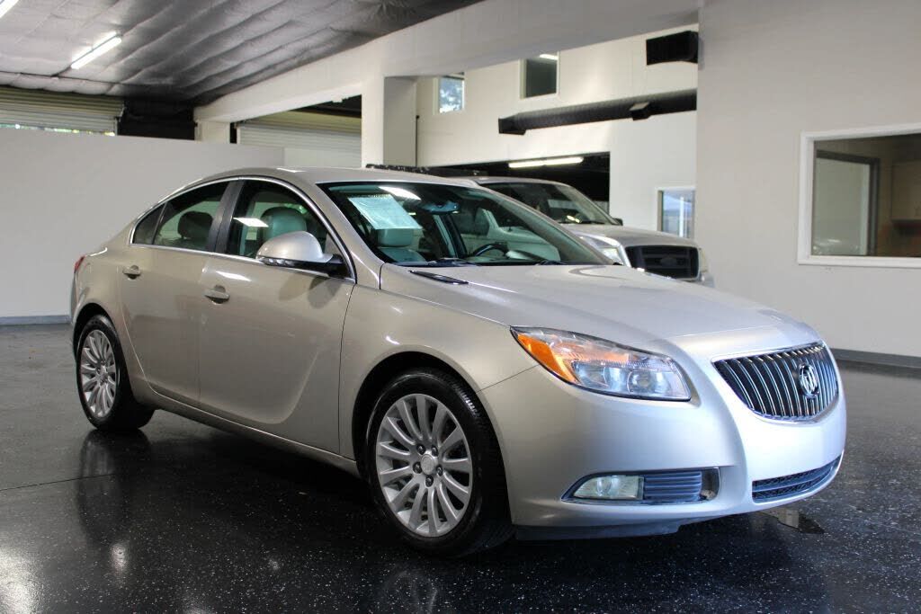 2012 BUICK Regal