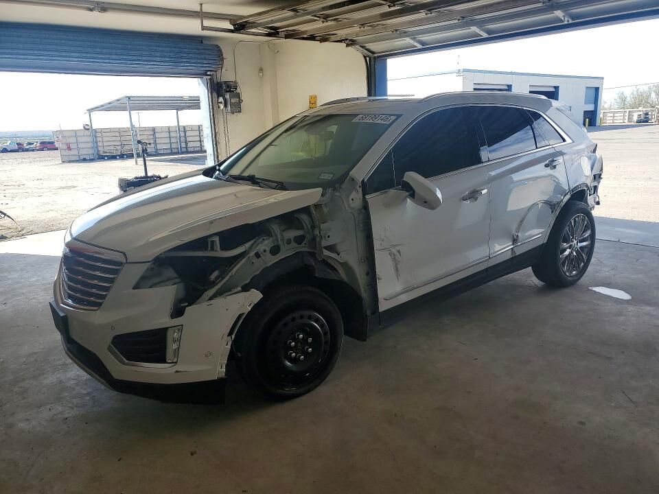 2018 CADILLAC XT5