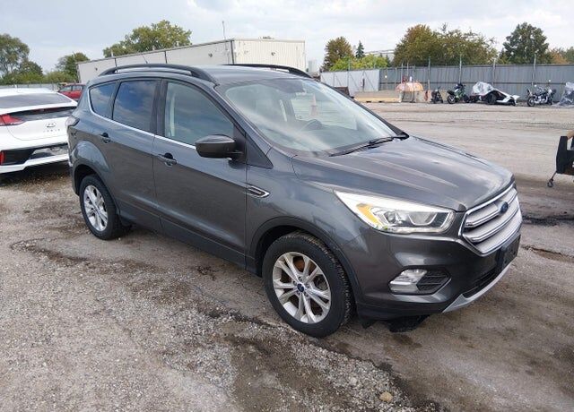 2017 FORD Escape