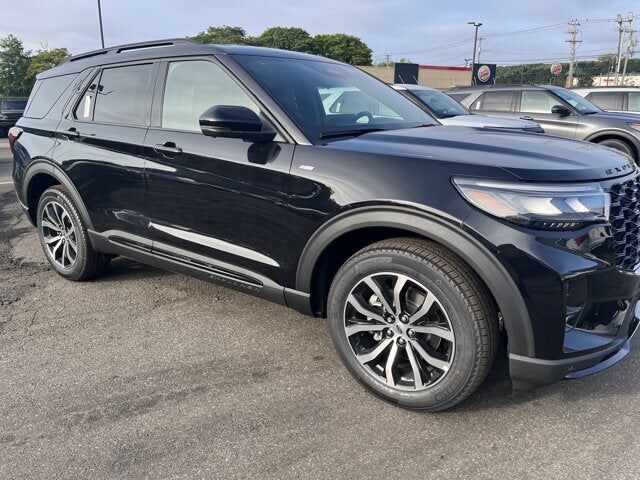 2027 FORD Explorer