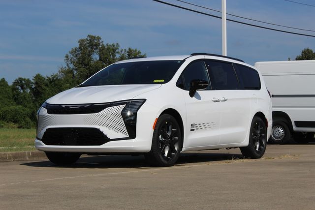 2027 CHRYSLER Pacifica
