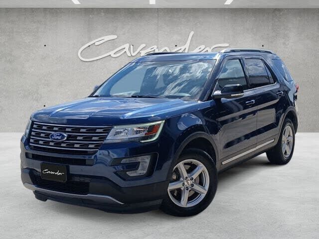 2017 FORD Explorer