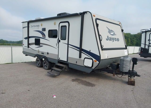 2015 JAYCO Hybrid Trailer