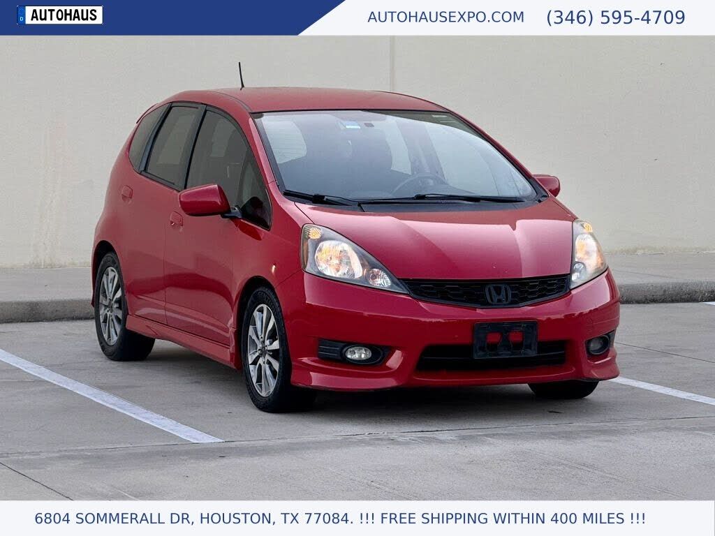 2012 HONDA Fit