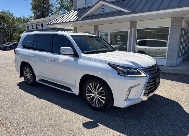 2018 LEXUS LX