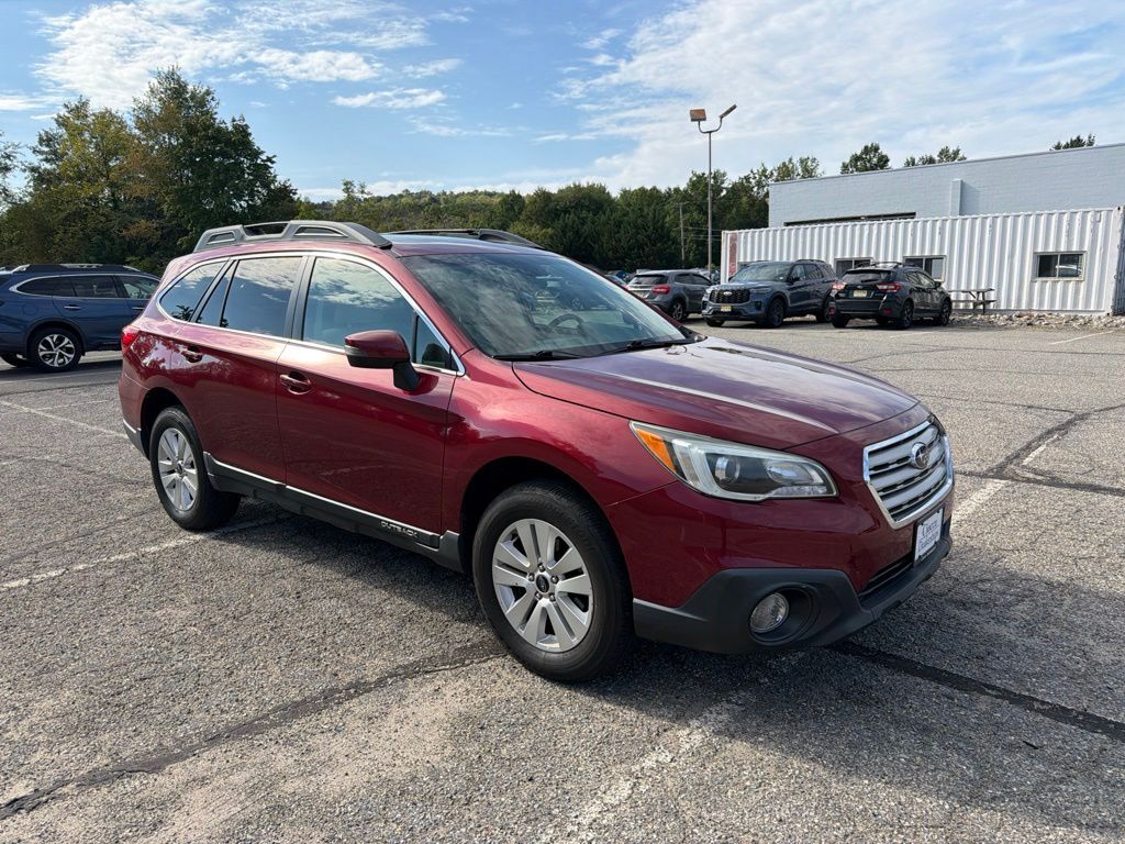 2016 SUBARU Outback