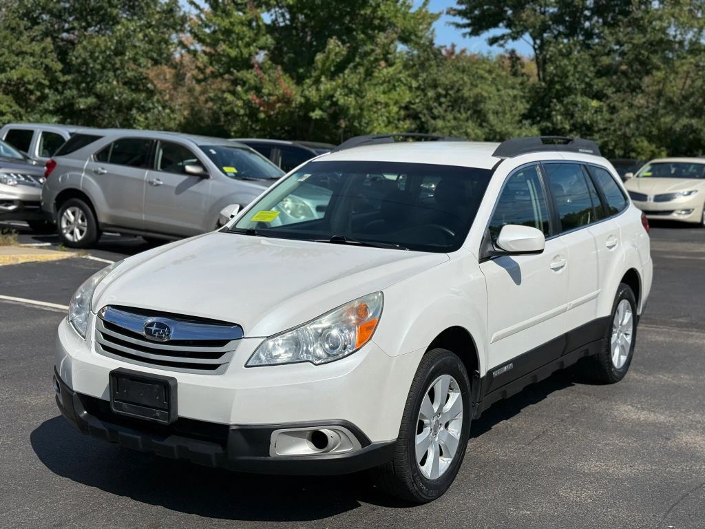 2012 SUBARU Outback